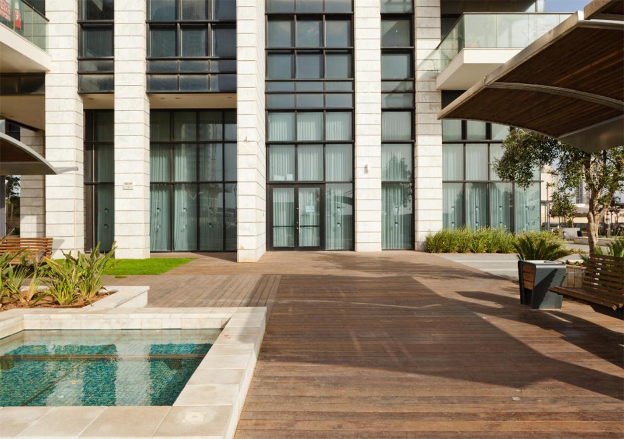 바트얌 Oַ&O Group- Luxury Penthouse Jacuzzi Sea 36 Floor 아파트 외부 사진